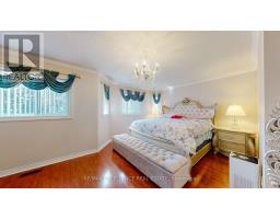 12 Prado Court, Toronto, ON M6B4L2 Photo 21