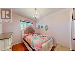 12 Prado Court, Toronto, ON M6B4L2 Photo 28