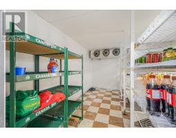 790 Clare Avenue, Welland, ON L3C3C1 Photo 29