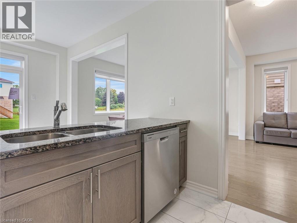 5 HEMING Street - Image 16