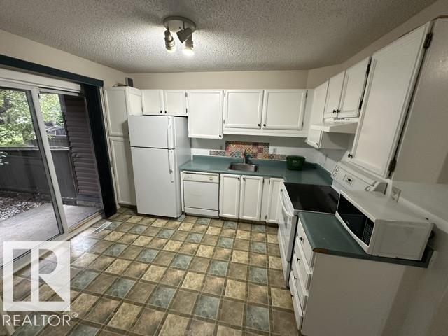 18020 96 AV NW, Edmonton — photo 7