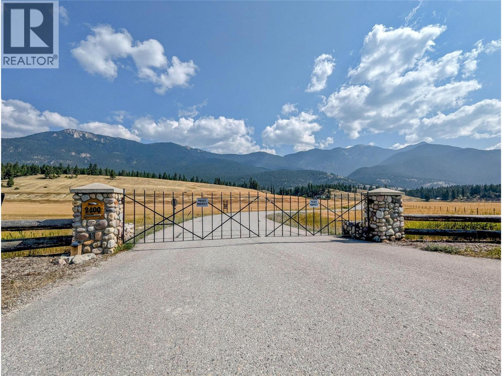 2400 KOOTENAY RD NO 3 Road, Windermere