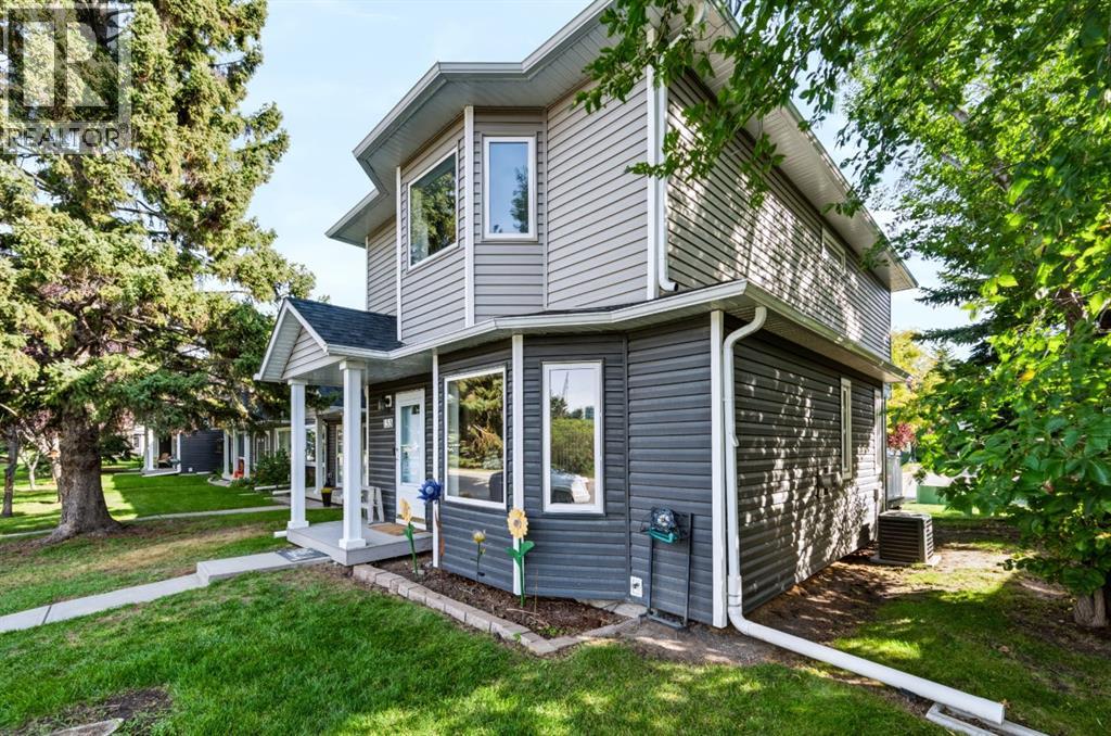 155 Regal Park NE - 34