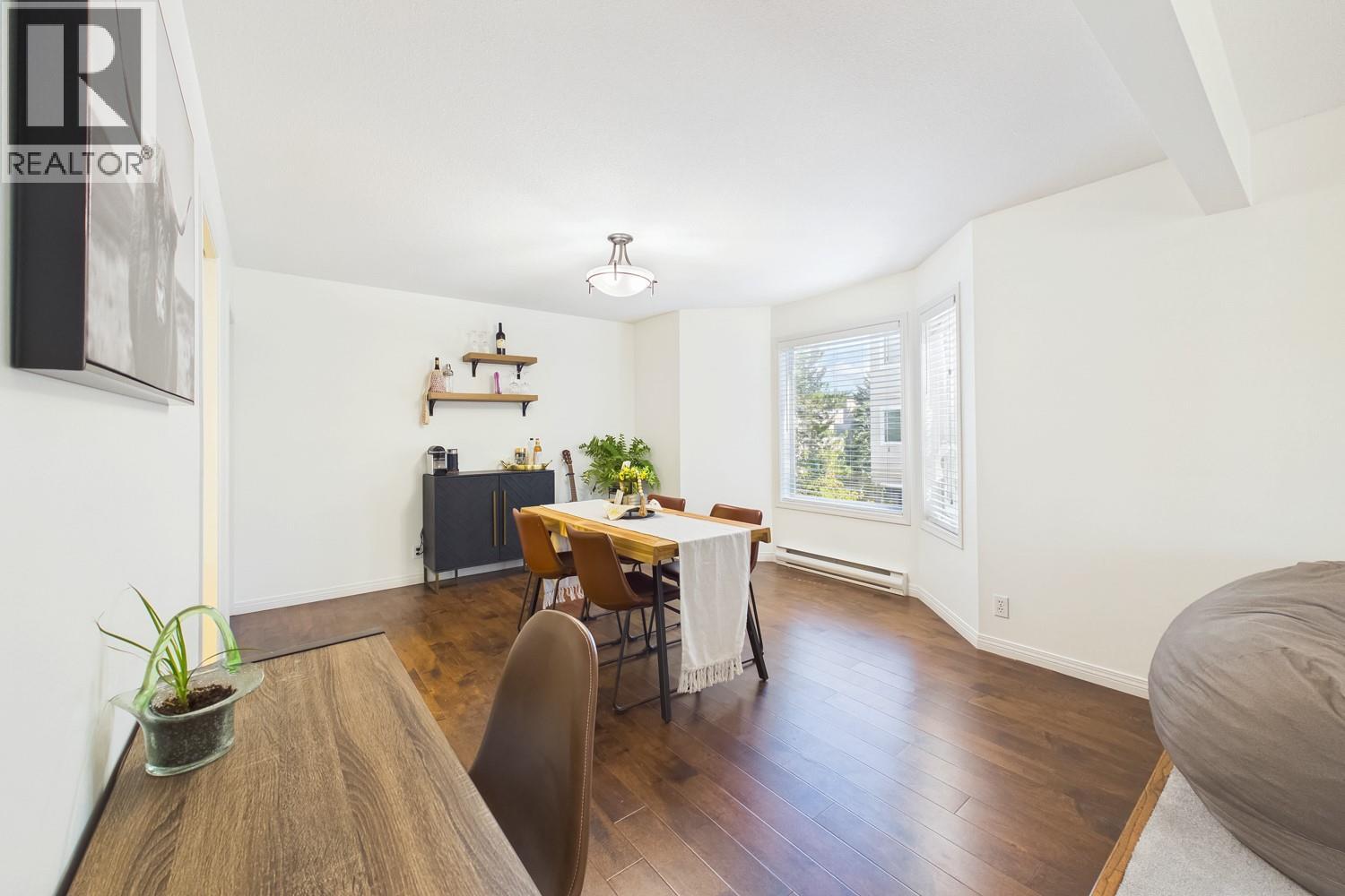 #302 987 KLO Road - Image 12