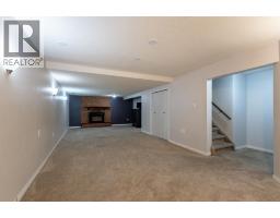 4 Greenwood Court Sw, Medicine Hat, AB T1A7X7 Photo 38