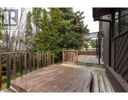 4 Greenwood Court Sw, Medicine Hat, AB T1A7X7 Photo 47