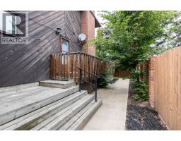 4 Greenwood Court Sw, Medicine Hat, AB T1A7X7 Photo 46