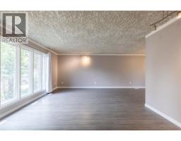3pc Bathroom - 4 Greenwood Court Sw, Medicine Hat, AB T1A7X7 Photo 8
