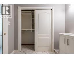 4 Greenwood Court Sw, Medicine Hat, AB T1A7X7 Photo 30