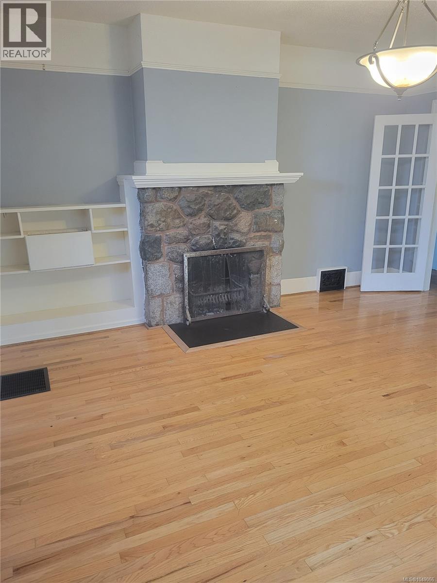 11 Eaton Ave - Image 6