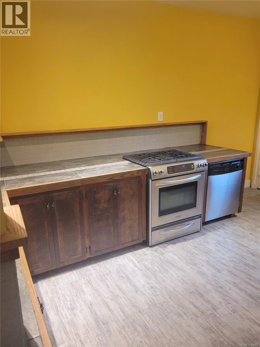 11 Eaton Ave - Image 15