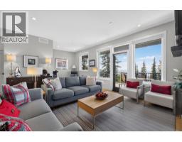 Bedroom - 9823 Cathedral Drive, Silver Star, BC V1B0S1 Photo 11