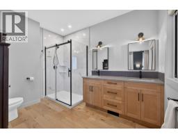 Foyer - 9823 Cathedral Drive, Silver Star, BC V1B0S1 Photo 20