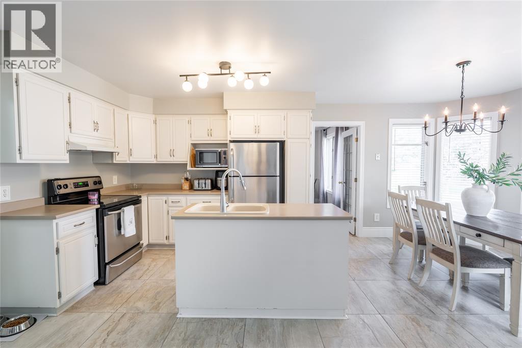 2718 SANDFIELD CRESCENT, Sarnia — photo 6