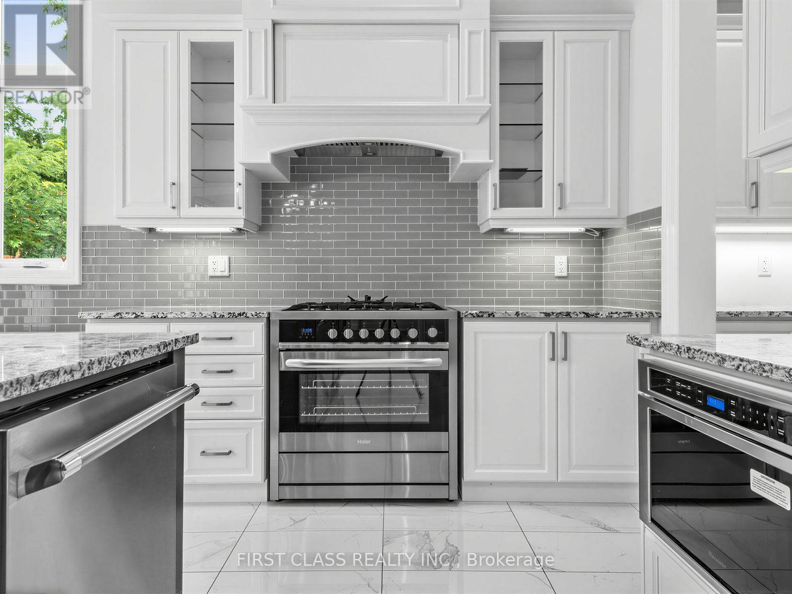 16 MACDONALD COURT - 17