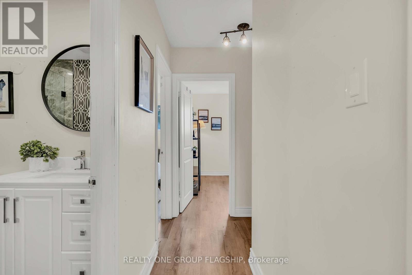 12 AZALEA COURT - 17