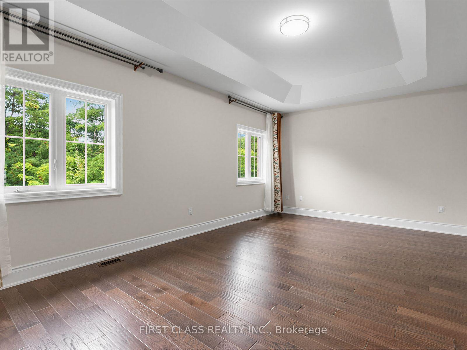 16 MACDONALD COURT - Image 27
