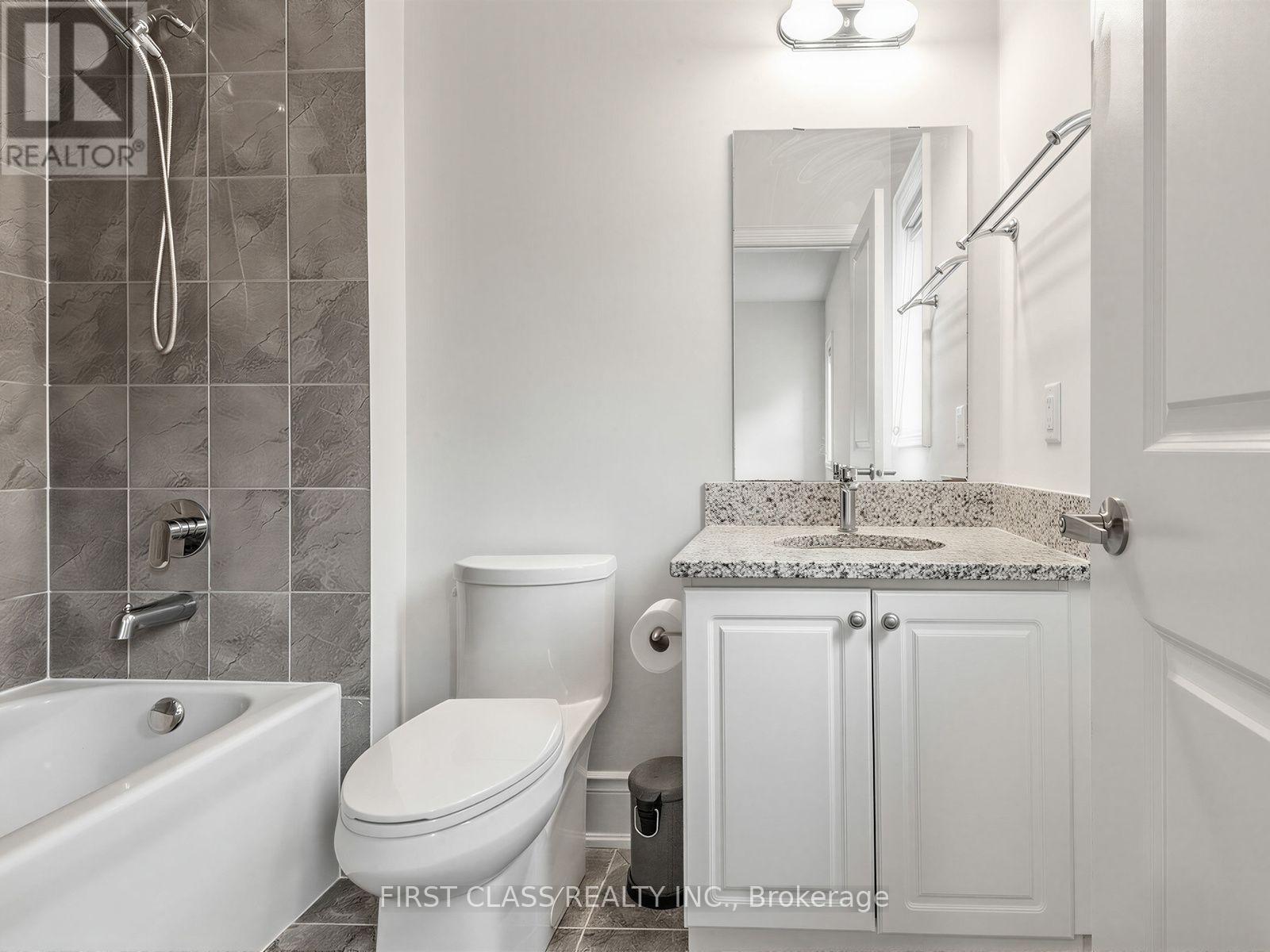 16 MACDONALD COURT - 38