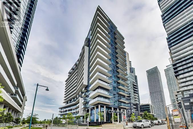 #1015 390 ANNIE CRAIG DRIVE - 1