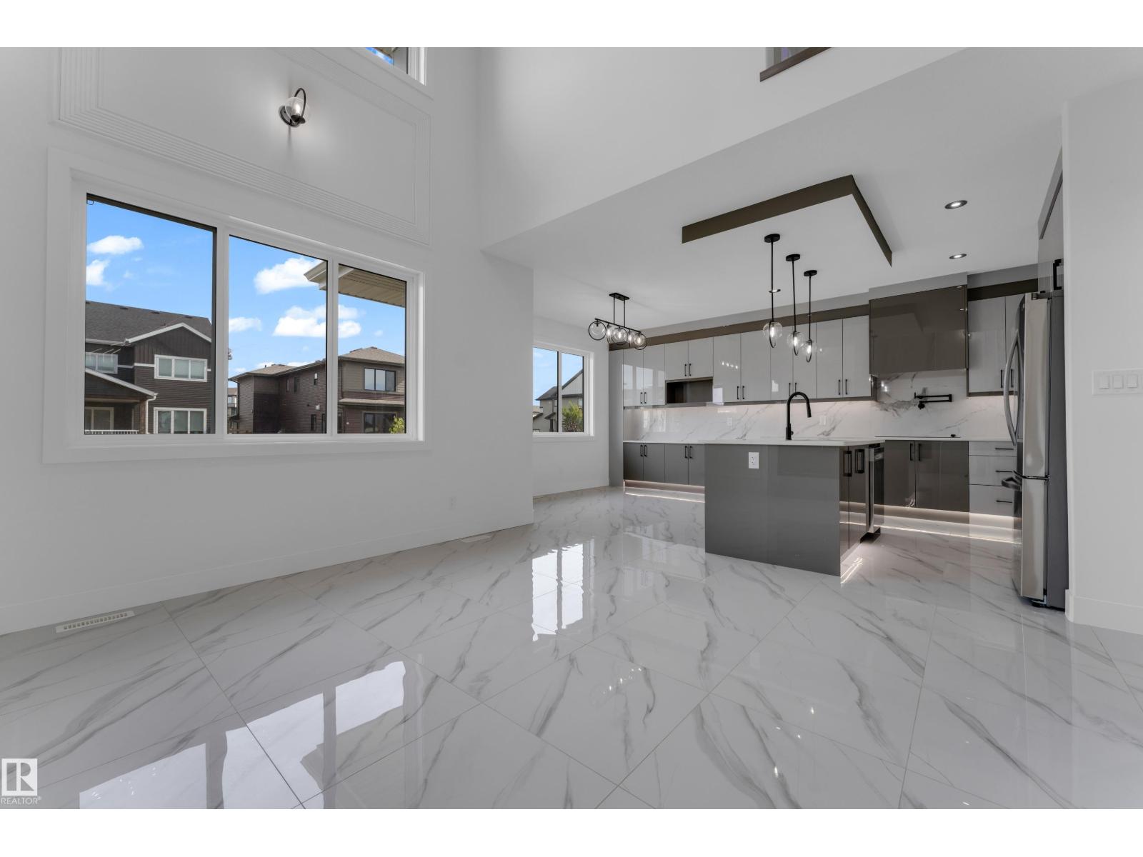 202 Linden LO - 21