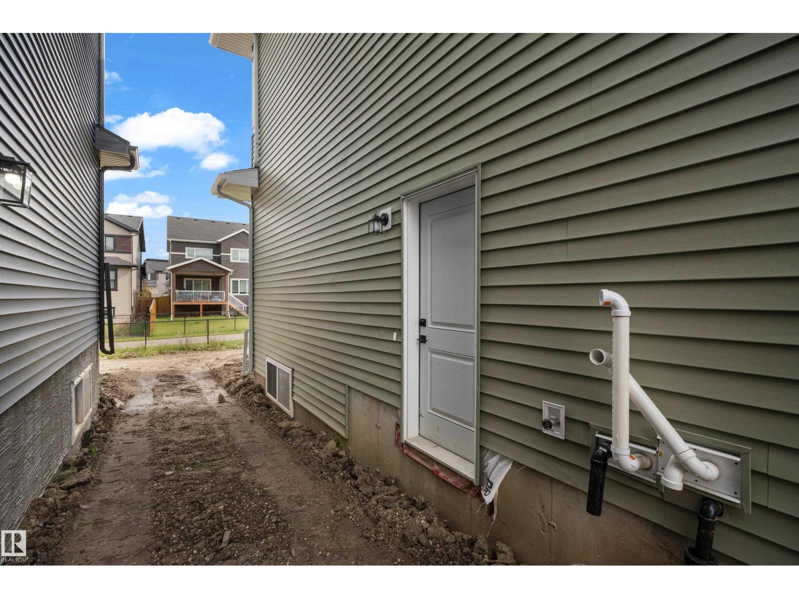 202 Linden LO - 31
