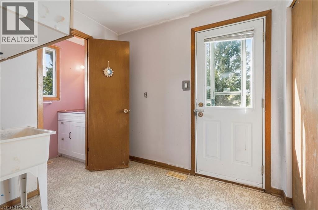 1169 NEBO Road - 15