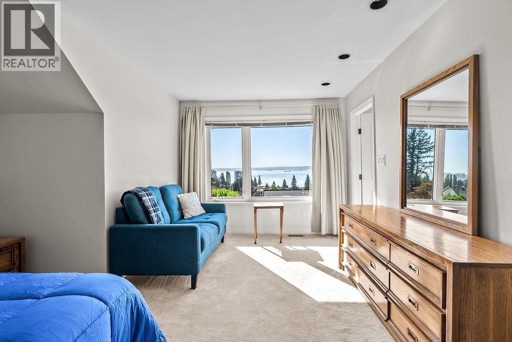 2316 NELSON AVENUE, West Vancouver