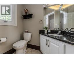 5pc Ensuite bath - 5200 No 2 Side Road, Milton, ON L9E0R2 Photo 18