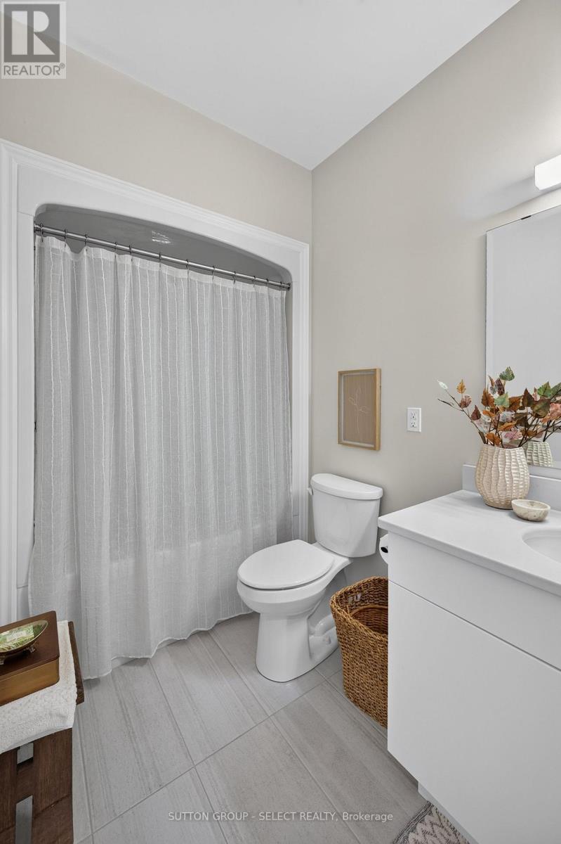 7 VIOLET COURT - Image 23
