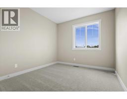 404 River Avenue, Cochrane, AB T4C3B8 Photo 14