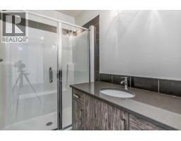 404 River Avenue, Cochrane, AB T4C3B8 Photo 37