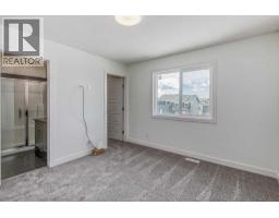 404 River Avenue, Cochrane, AB T4C3B8 Photo 34