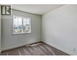 404 River Avenue, Cochrane, AB T4C3B8 Photo 40