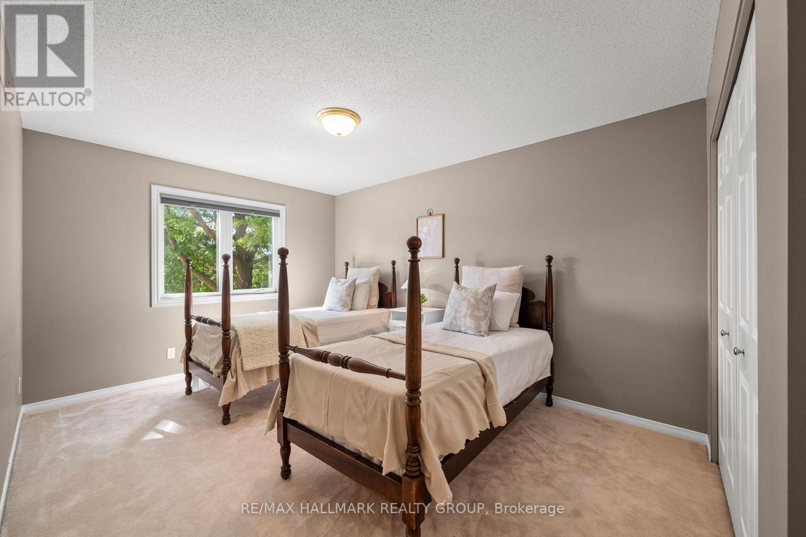 1381 MONTRESOR WAY - 38