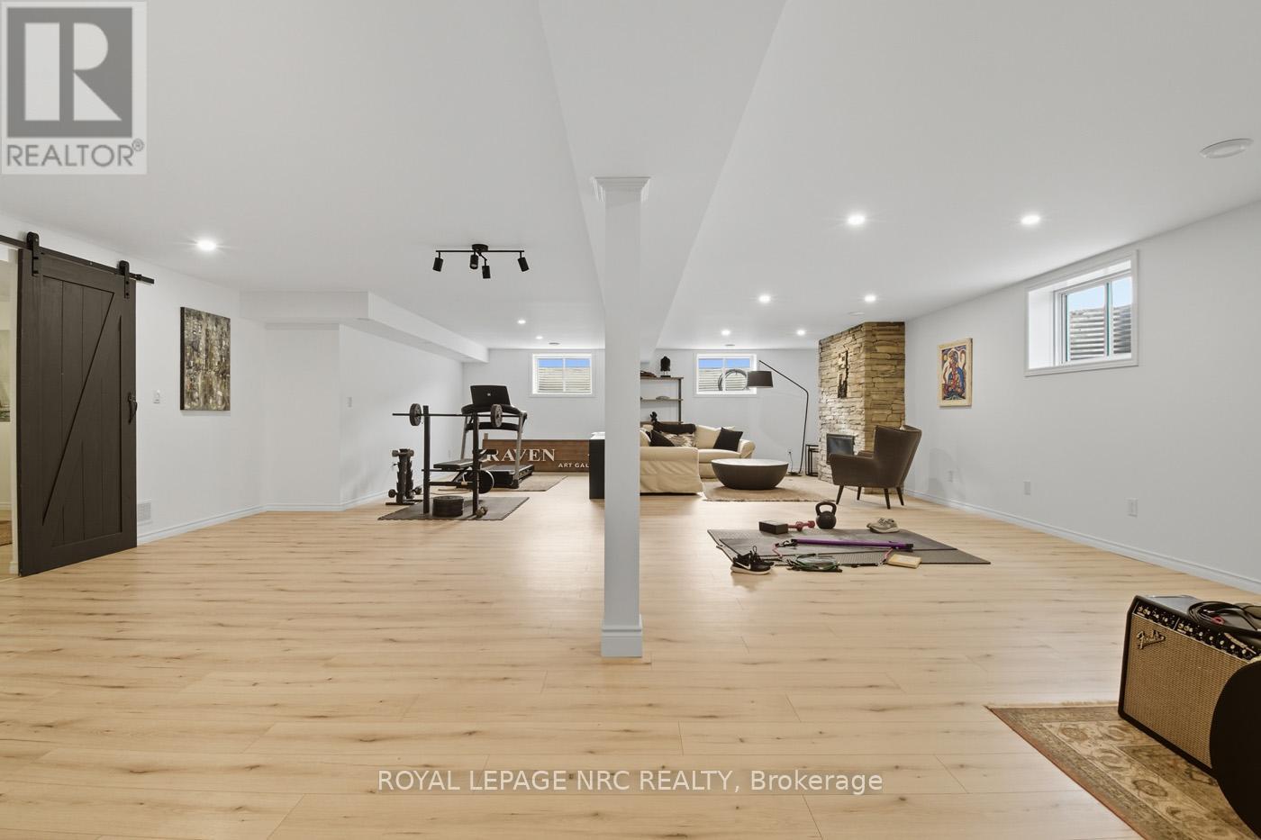 1007 CLARE AVENUE - Image 33