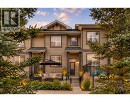 4 Evanscrest Gardens NW - photo 2