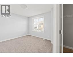 4 Evanscrest Gardens NW - photo 33
