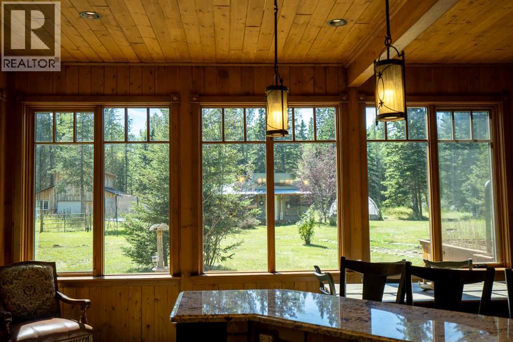 Bright Dining Rm