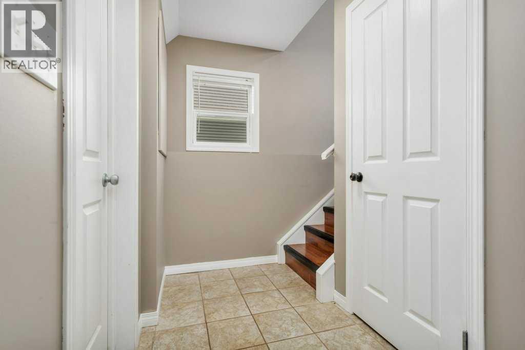 Listing photo – 104 Old Boomer Road, Sylvan Lake