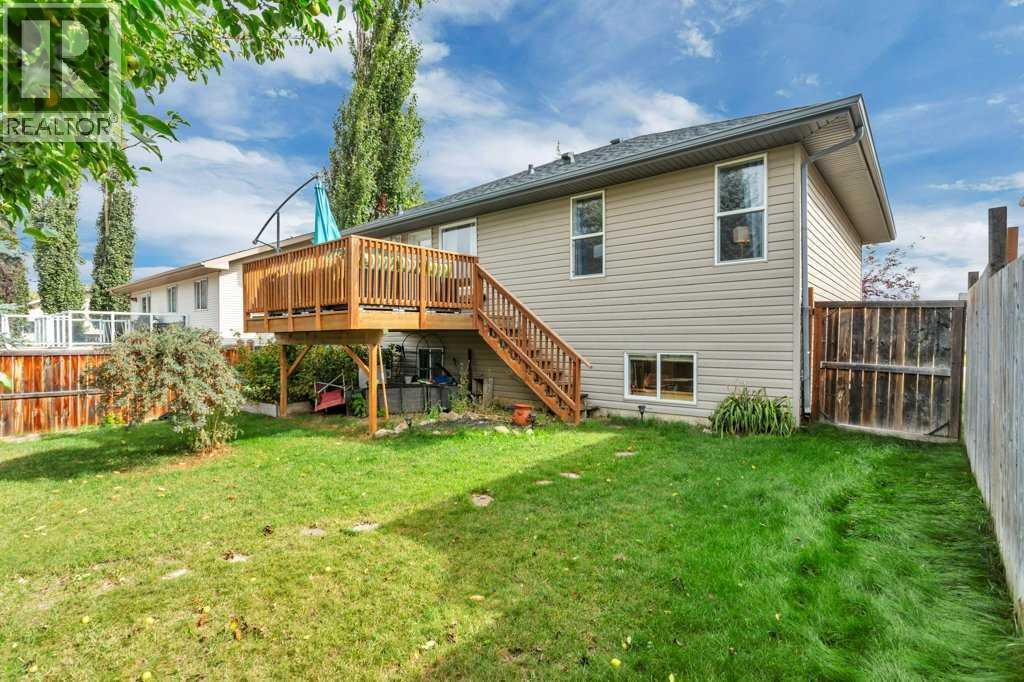 Listing photo – 104 Old Boomer Road, Sylvan Lake