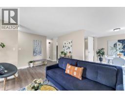 Bedroom - 729 3 Street Nw, Medicine Hat, AB T1A7P6 Photo 6