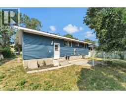 729 3 Street Nw, Medicine Hat, AB T1A7P6 Photo 39