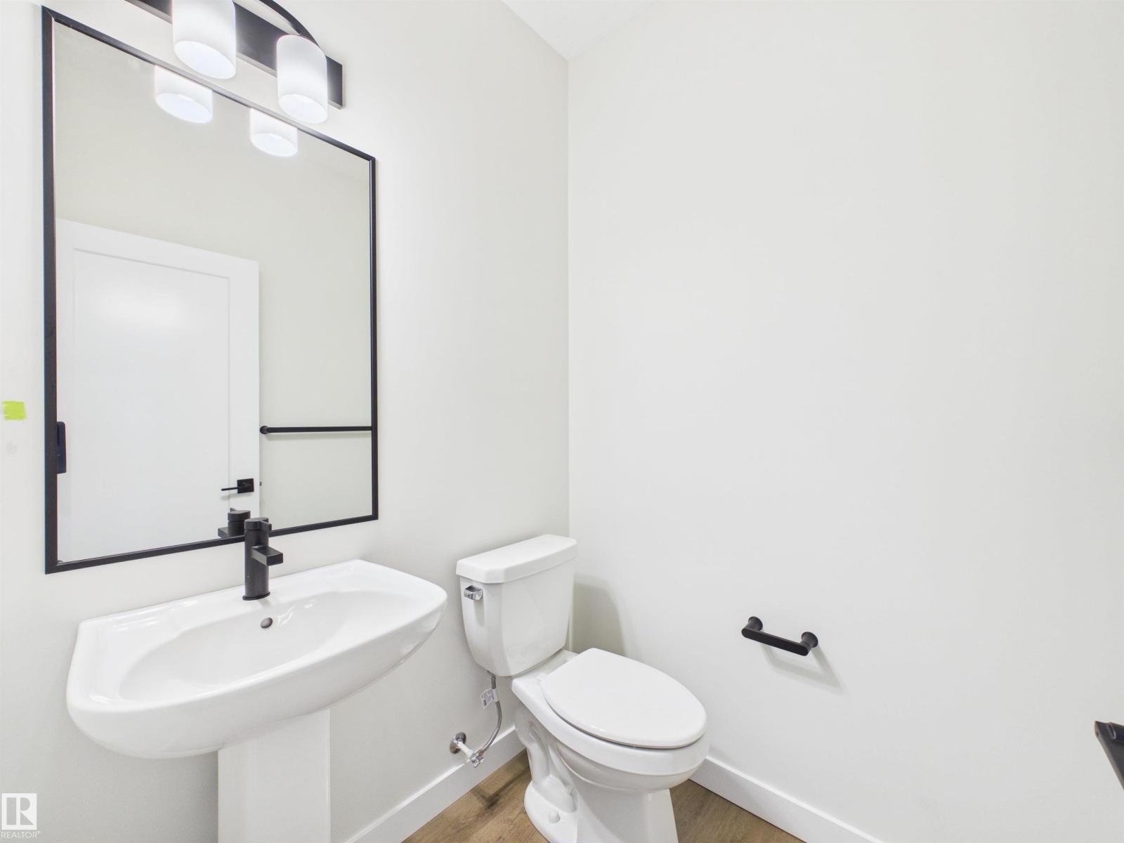 13 Scoria Wd, Sienna — photo 18 of 30