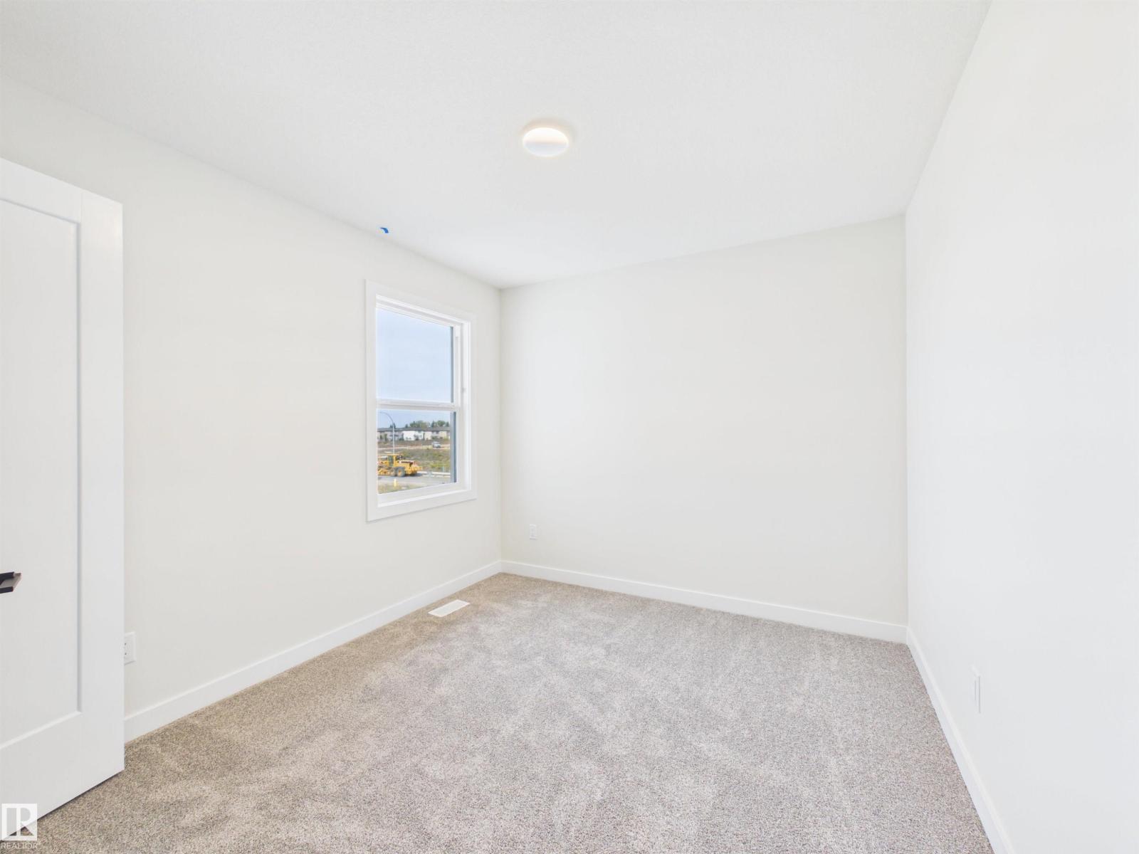 13 Scoria Wd, Sienna — photo 26 of 30