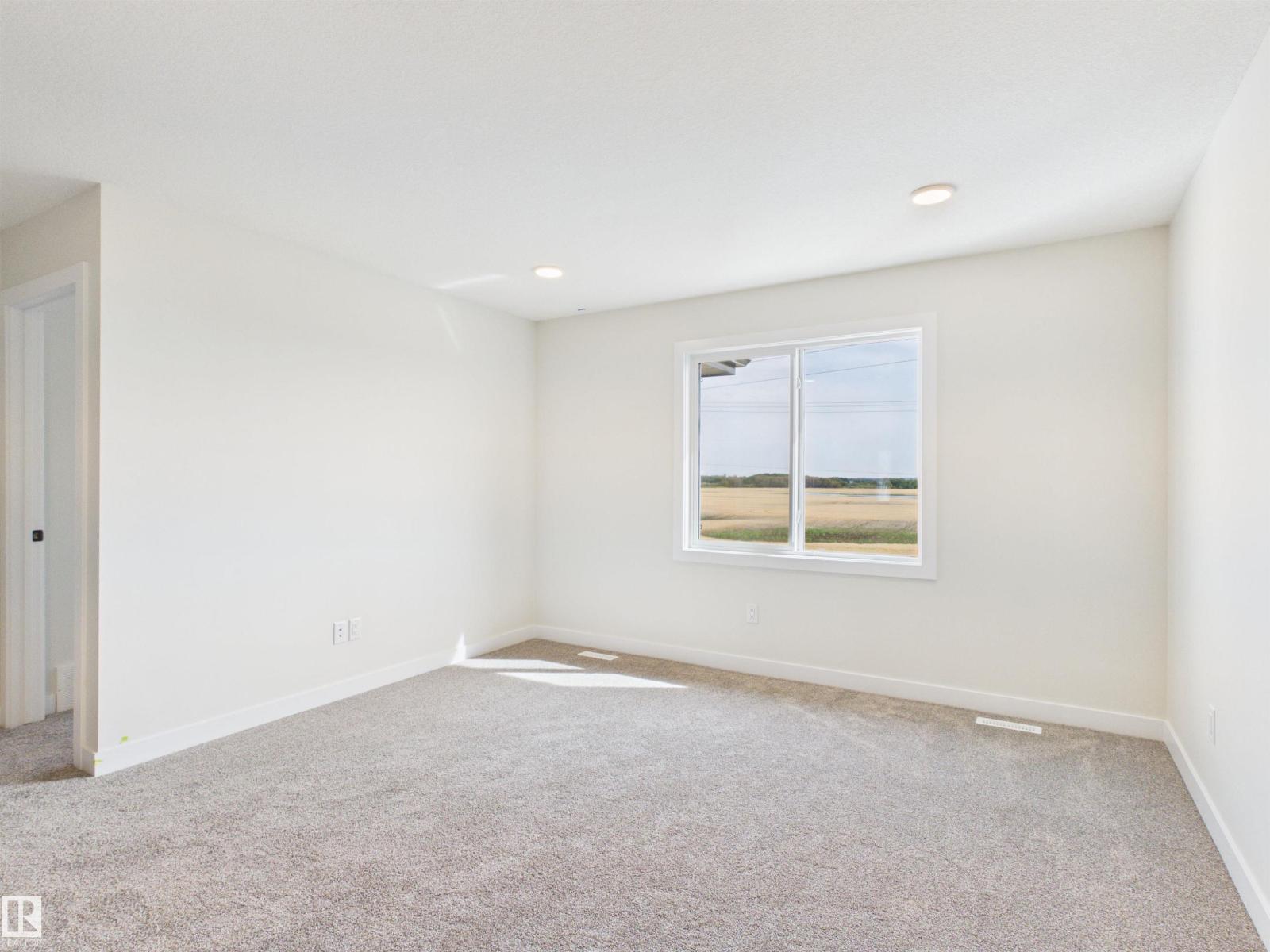 13 Scoria Wd, Sienna — photo 21 of 30