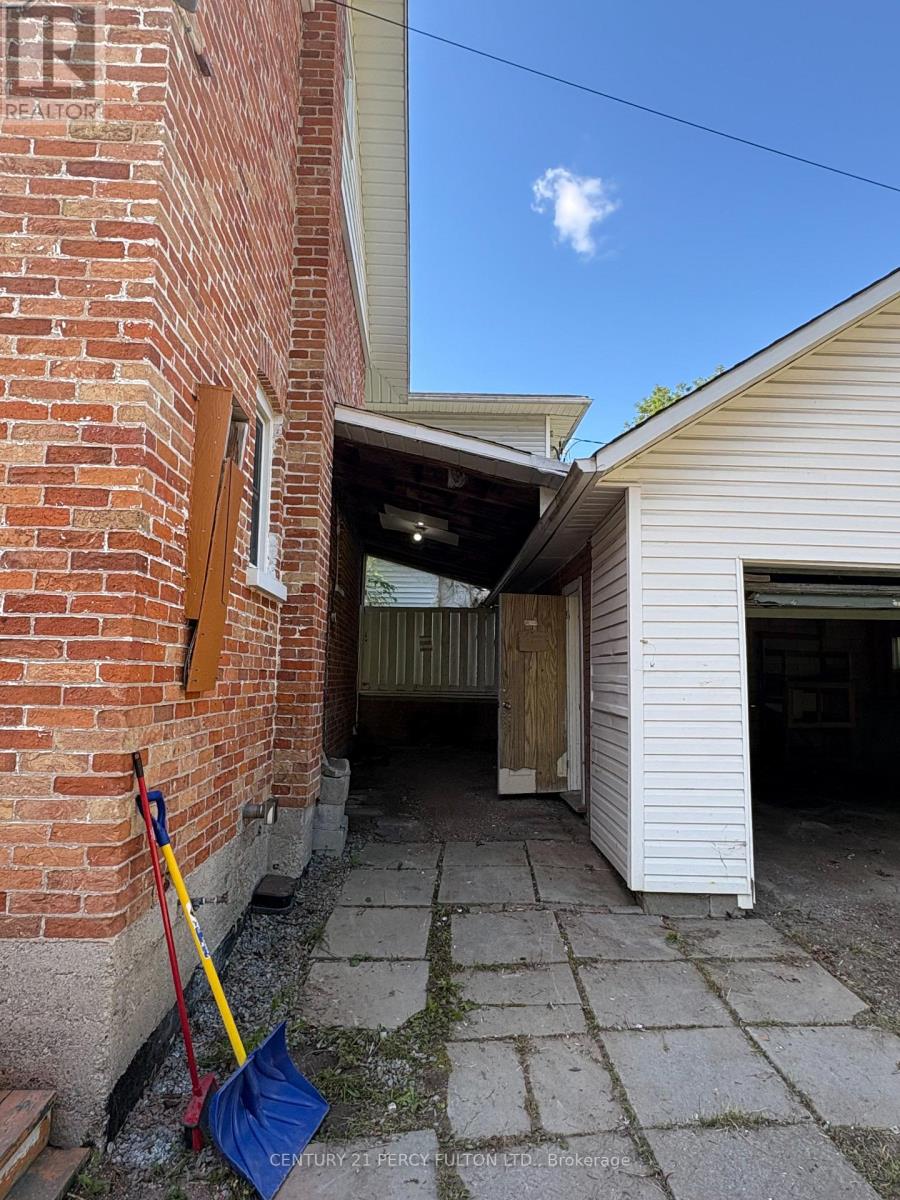 360 HIGHLAND ROAD - 20