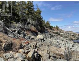 23-1 Hendsbee Wharf Road, Phillips Harbour, NS B0H1N0 Photo 9