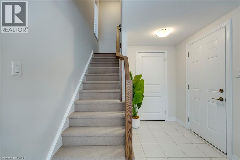 393 GRANTHAM Common, Oakville — photo 6