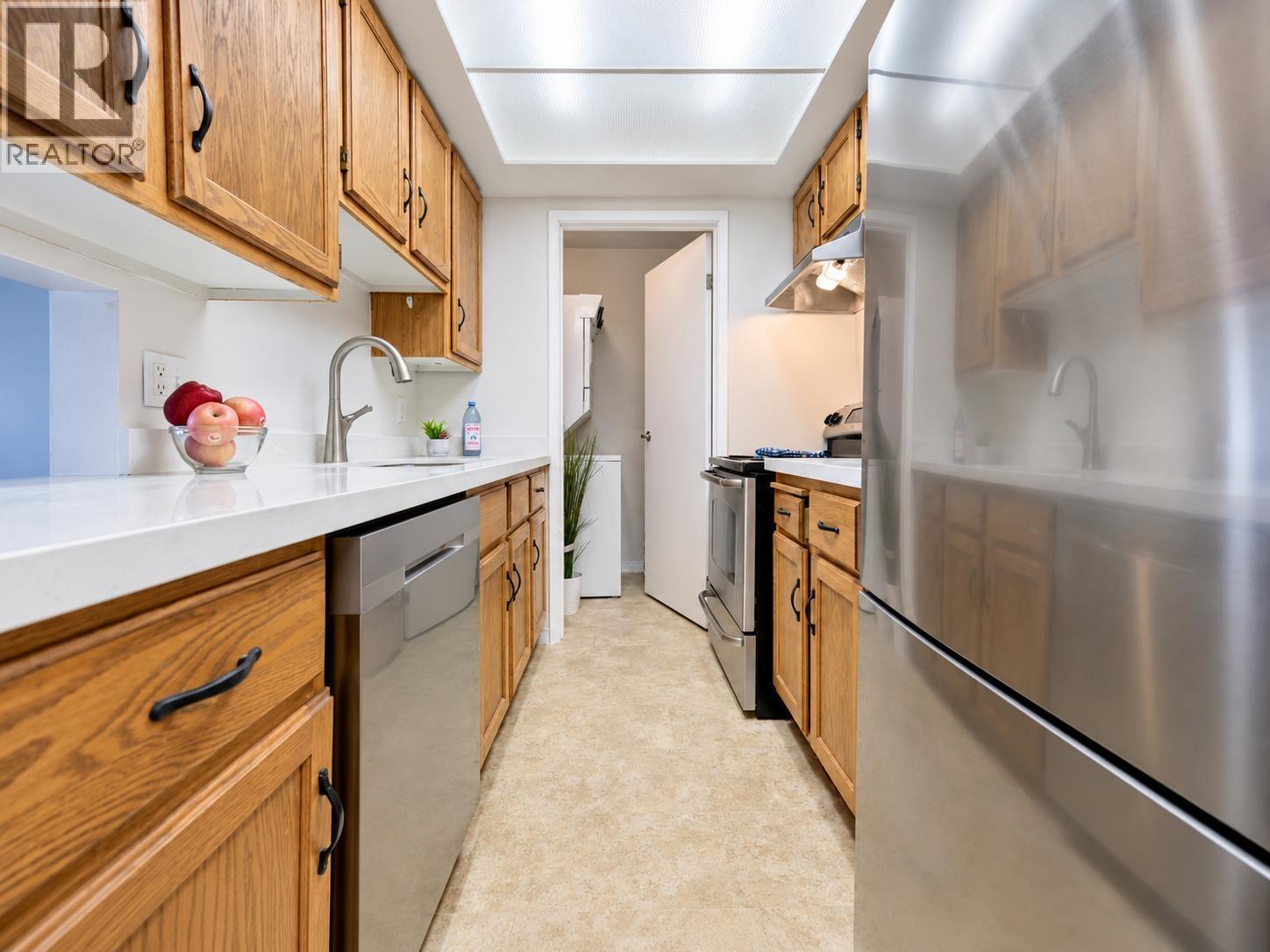 1608 6595 WILLINGDON AVENUE, Burnaby — photo 4