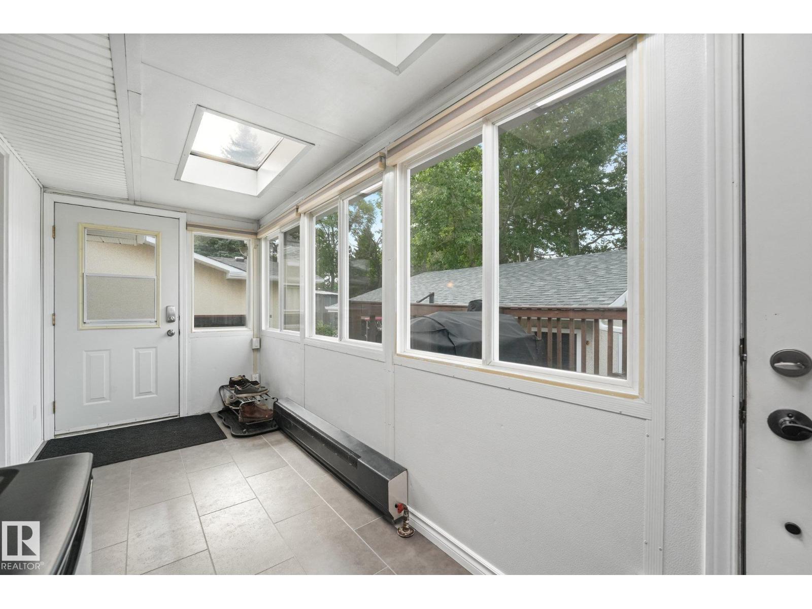 81 GLAMORGAN DR - 13